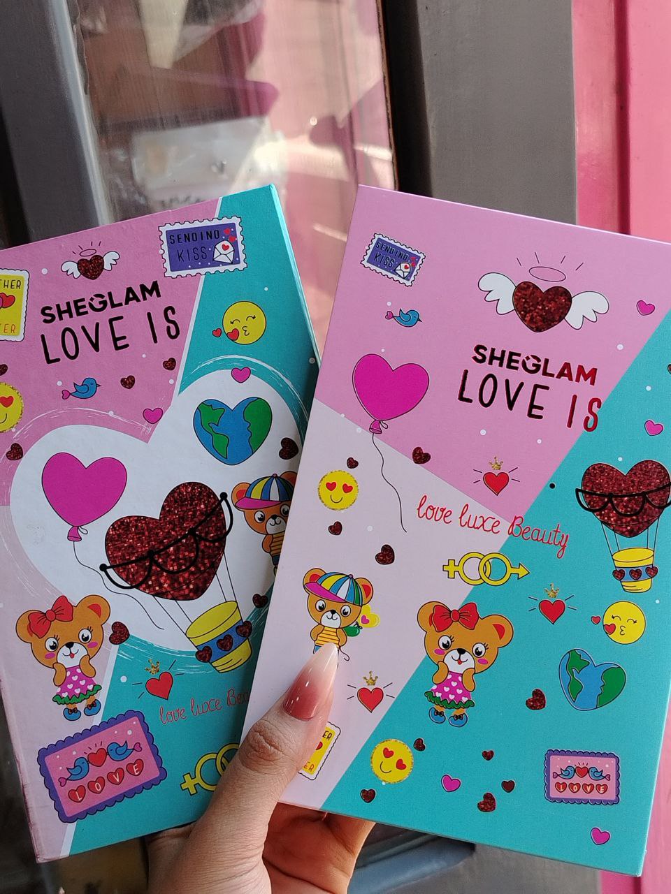 باليت ايشادو SHESLAM LOVE IS