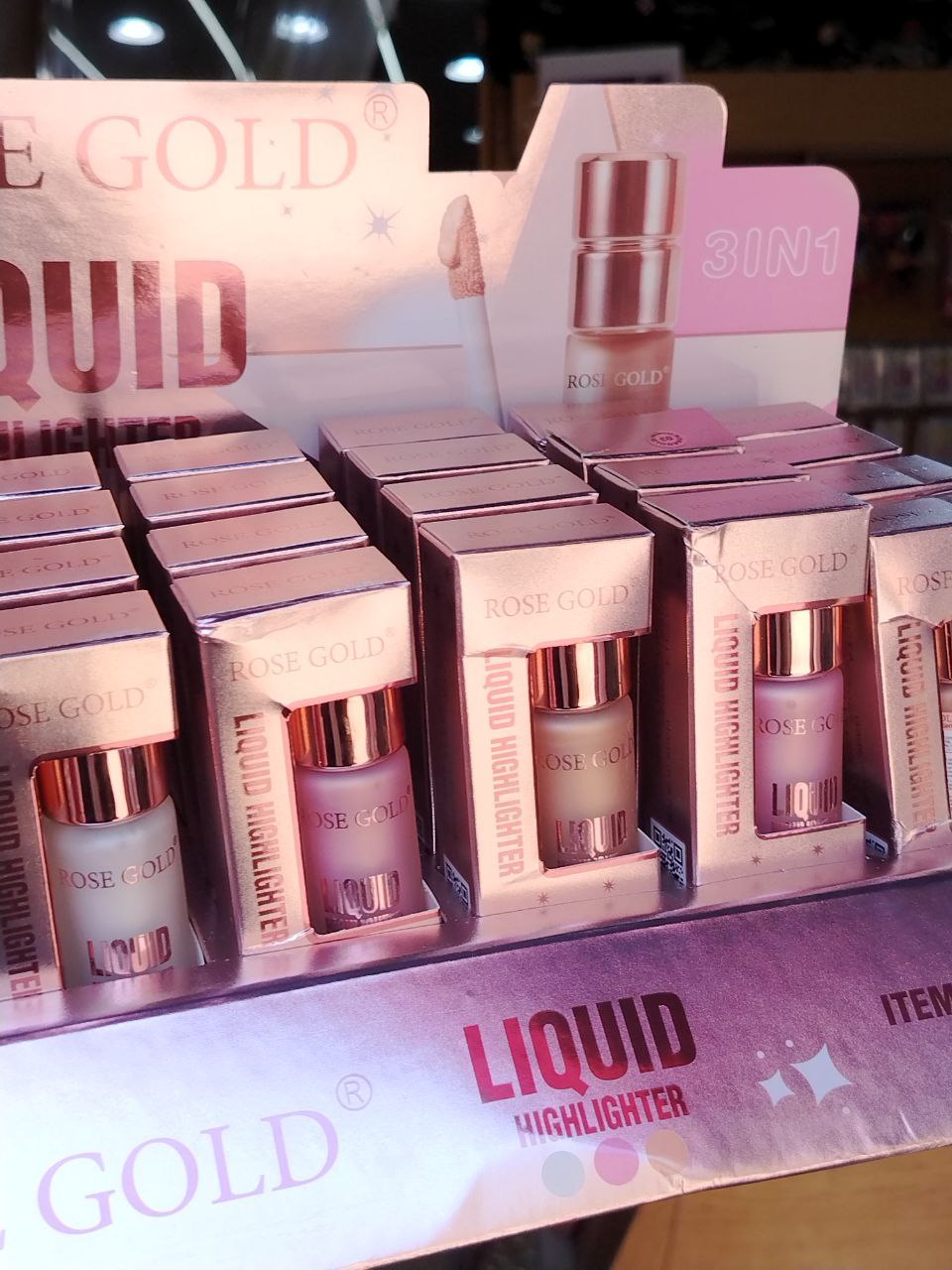 ليكويد هايلايتر روز جولد 3×1 بتركيبة مرطبة ولمعان فائق – Rose Gold Liquid Highlighter