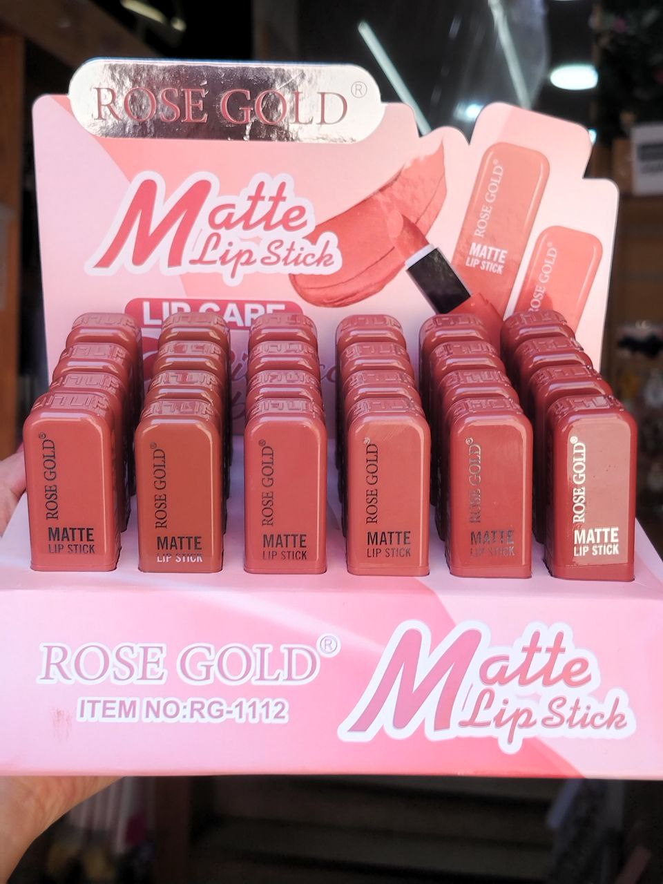 أحمر شفاه مات من Rose Gold – Rose Gold Matte Lipstick