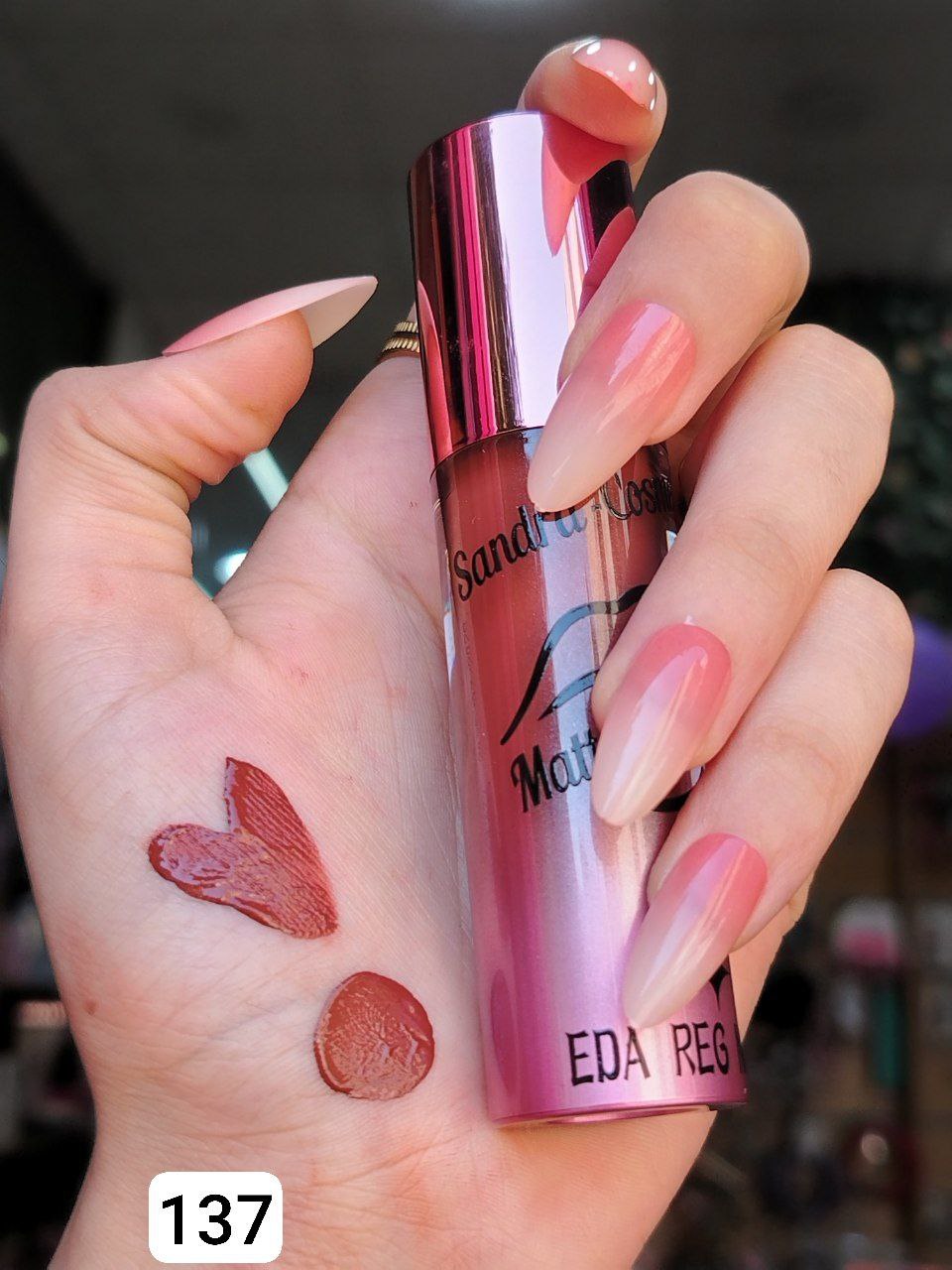 💄 ليب جلوس مطفي من Sandra Cosmetics