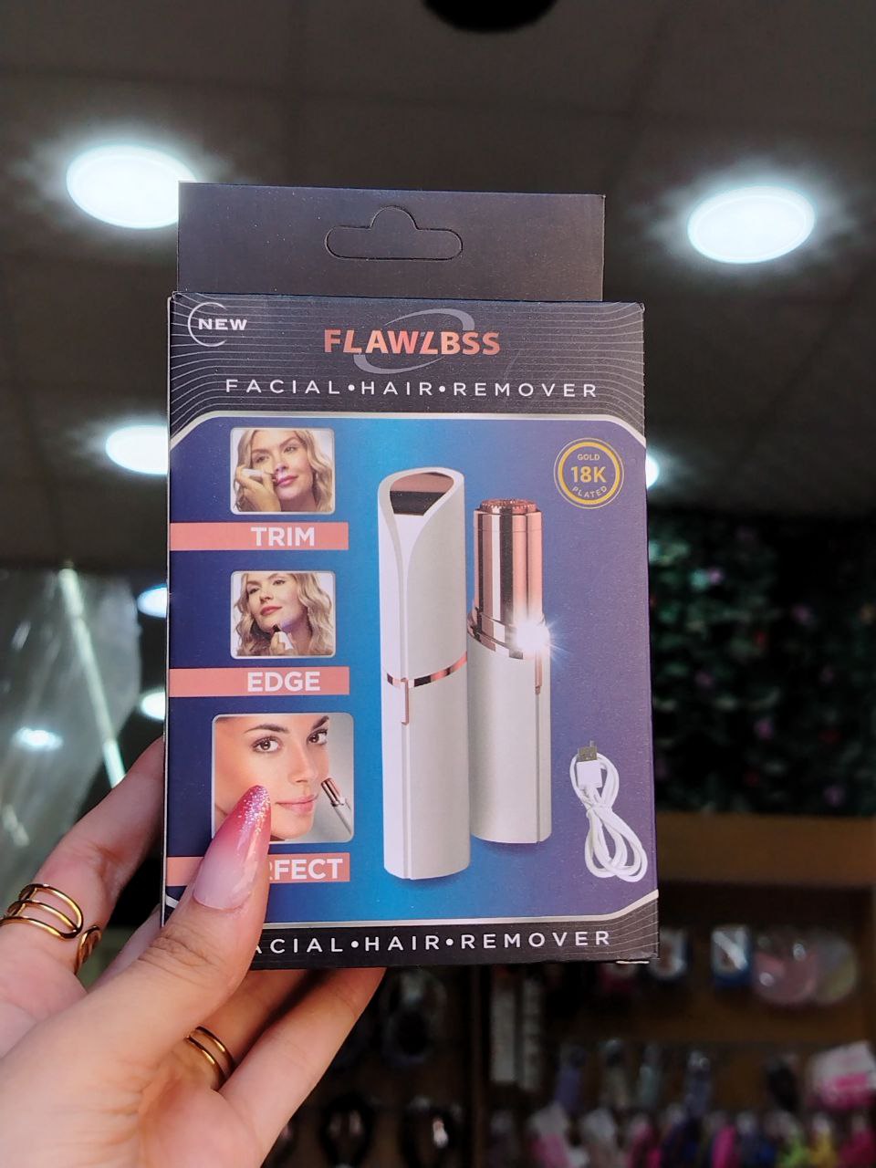 Flawless Facial Hair Remover – ماكينة إزالة شعر الوجه فلوليس