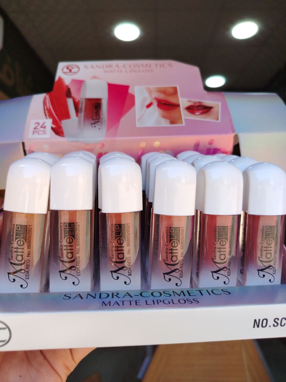 ليب جلوس مطفي – Sandra Cosmetics Matte Lipgloss