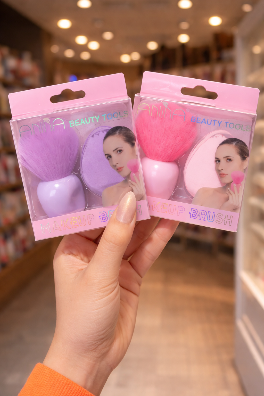 طقم مكياج 2 قطعة للوجه – فرشة + إسفنجة دمج  Blush Brush + Beauty Blender Set (2pcs)