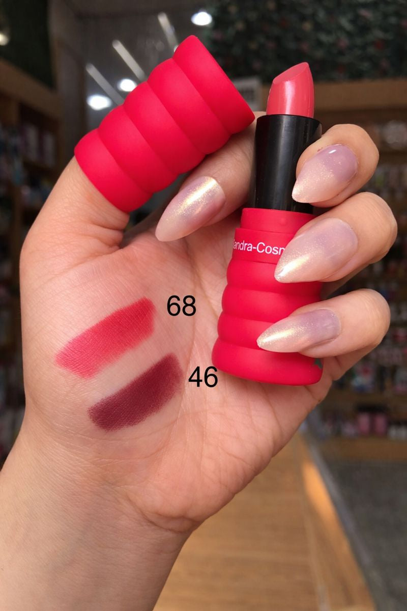 Sandra Velvet Nude Lipstick Set – درجات نود مطفية