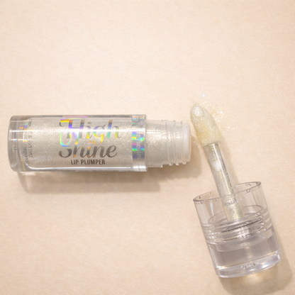 هايلايتر سائل للوجه والجسم بفيتامين E – Sandra Cosmetics