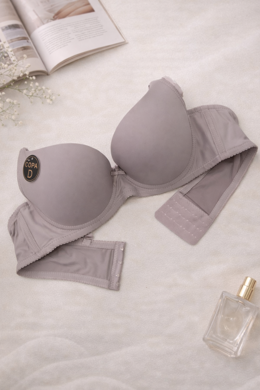 برا حريمي كب D سادة مبطن خفيف – مقاسات 42–48 (ألوان متعددة)