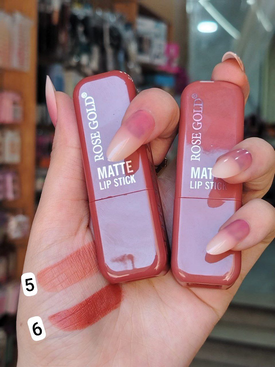 أحمر شفاه مات من Rose Gold – Rose Gold Matte Lipstick