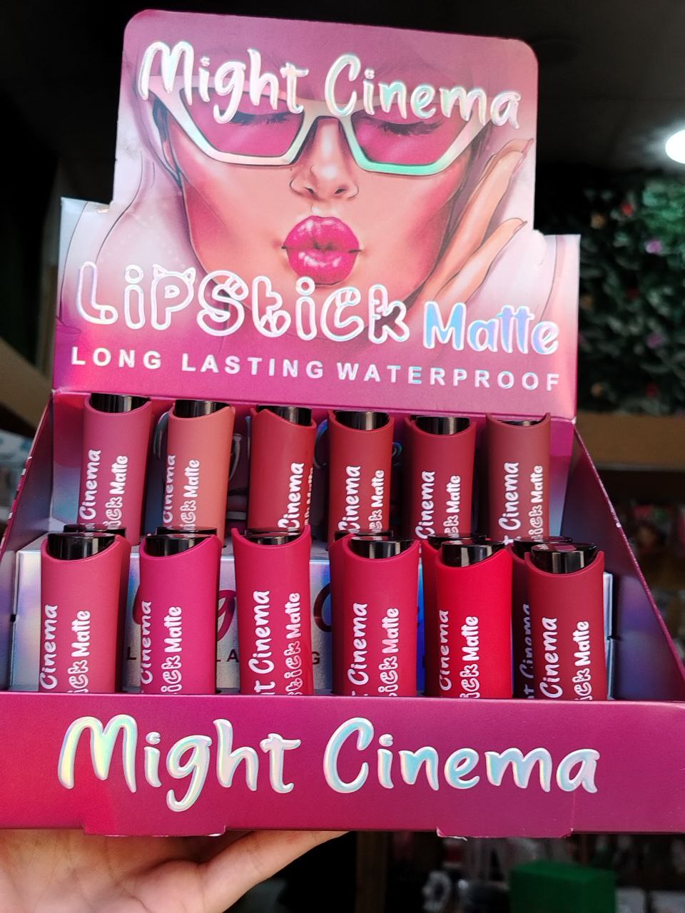 Might Cinema Lipstick Matte – روج مايت سينما مطفي ثابت ومقاوم للماء