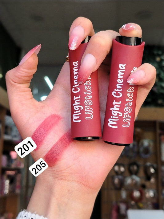 Might Cinema Lipstick Matte – روج مايت سينما مطفي ثابت ومقاوم للماء