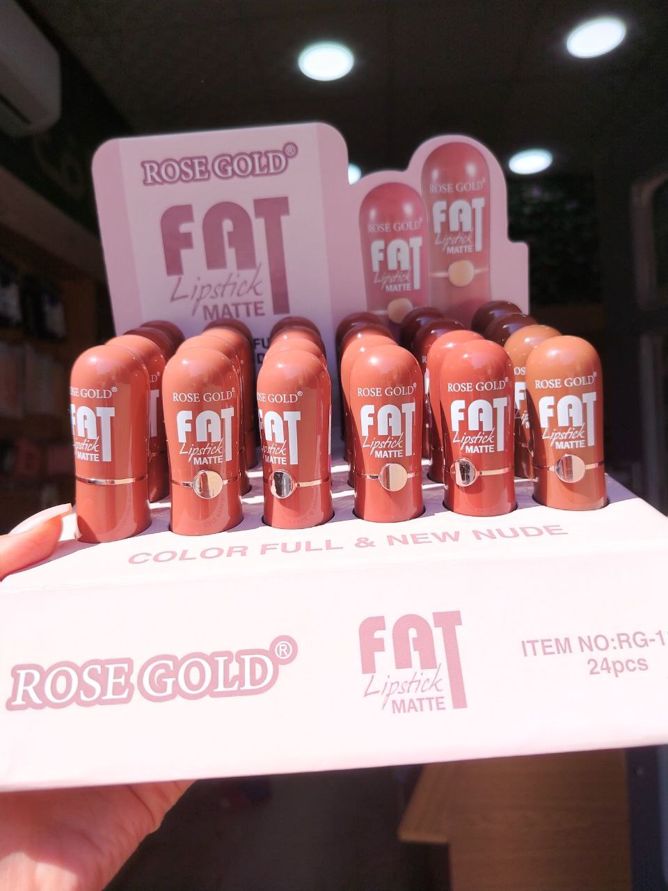 روج روز جولد فات ليبستيك مات – Rose Gold Fat Lipstick Matte