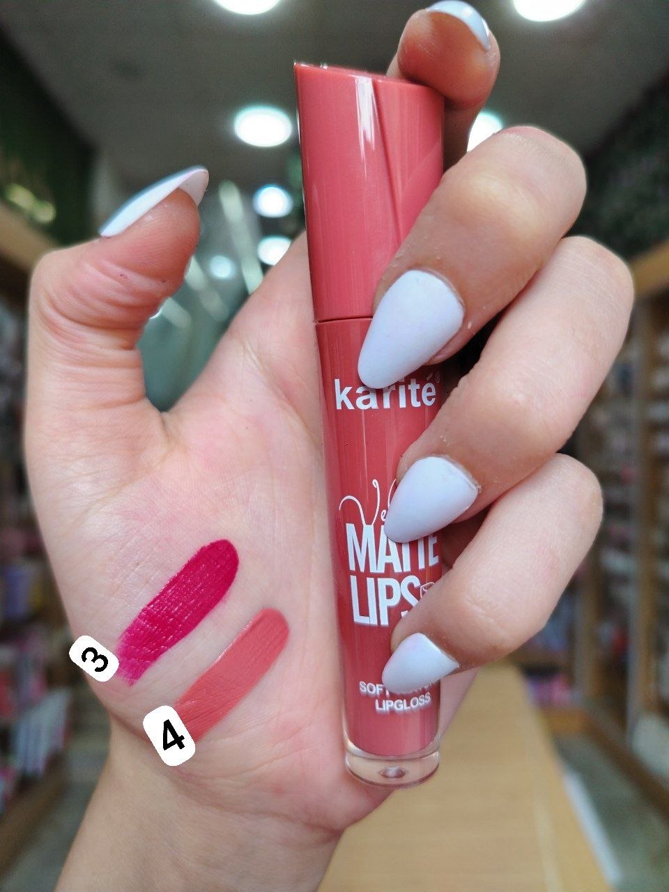 Karité – Velvet Matte Lips (Soft Texture Lipgloss)