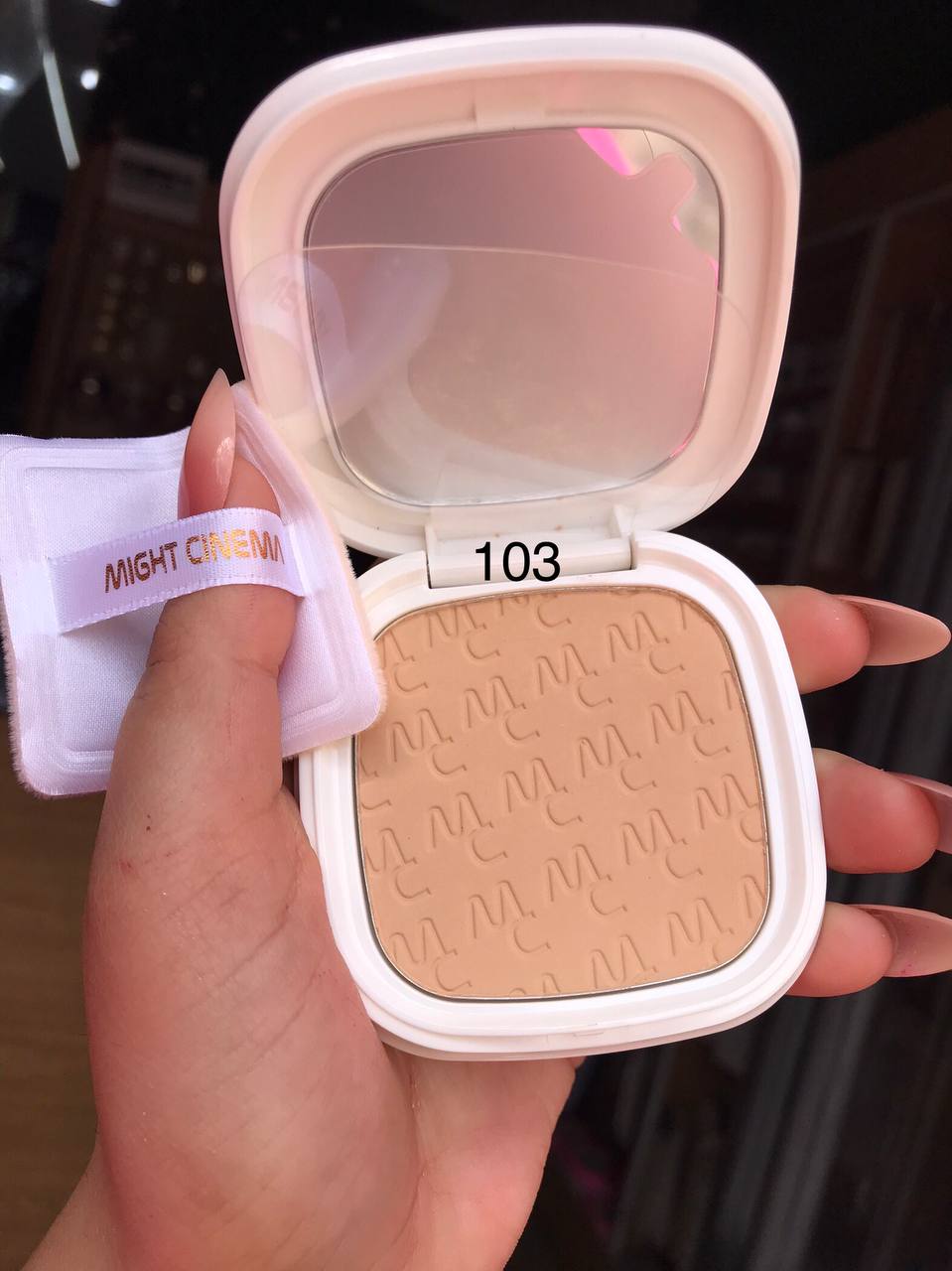 Might Cinema Compact Powder – كومباكت بودر 4 ألوان