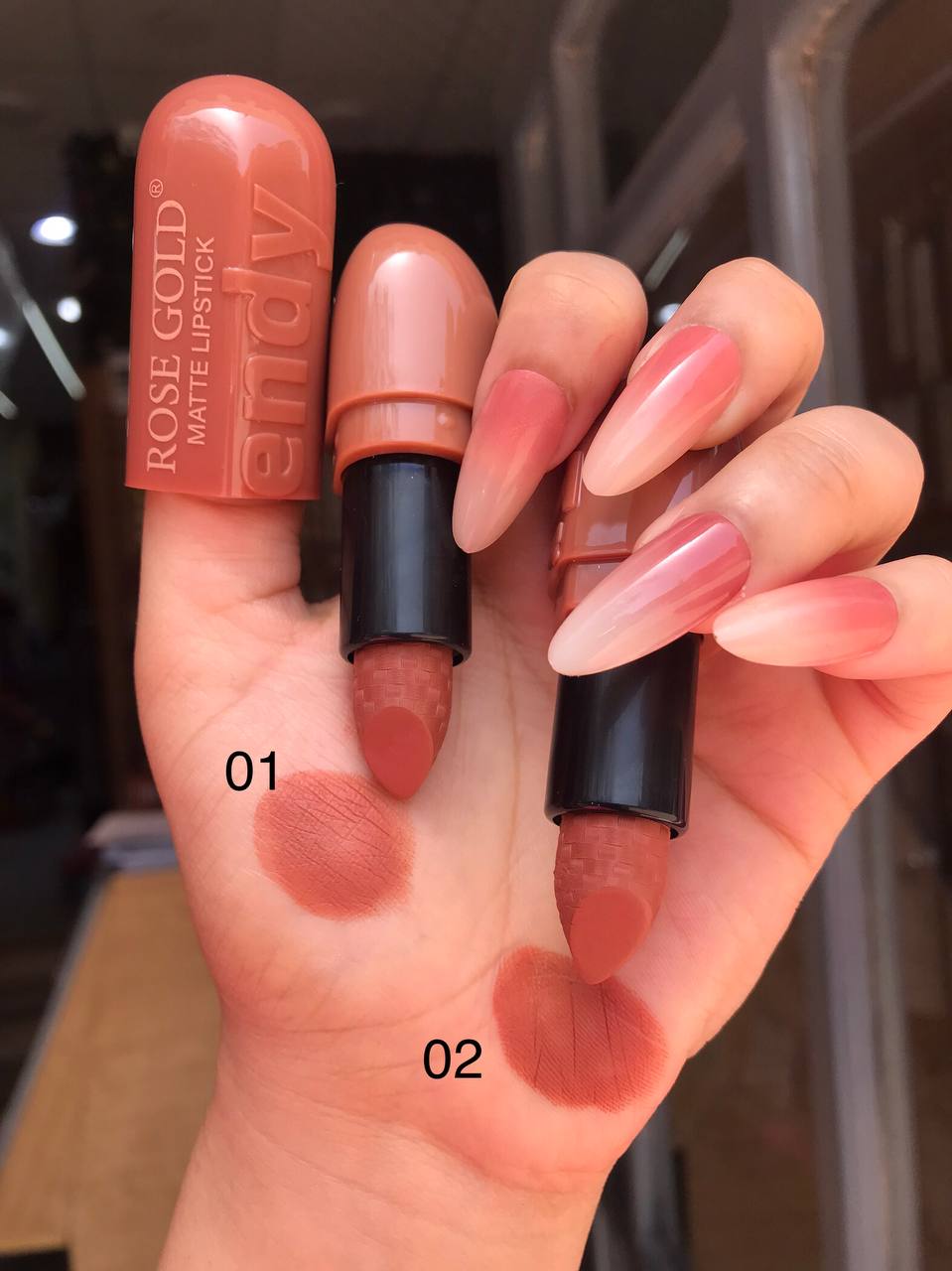 Rose Gold Trendy Matte Lipstick – روج مطفي سوفت آند فيلفت